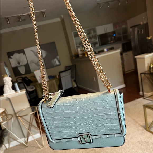 Elegant Blue Victoria’s Secret handbag - Picture 3 of 6